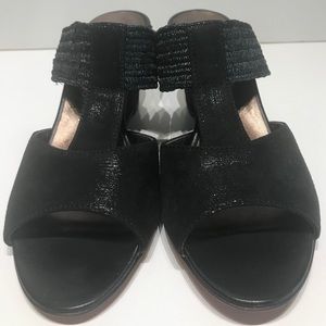 AGL black wedge made in Italy rubber sole insert